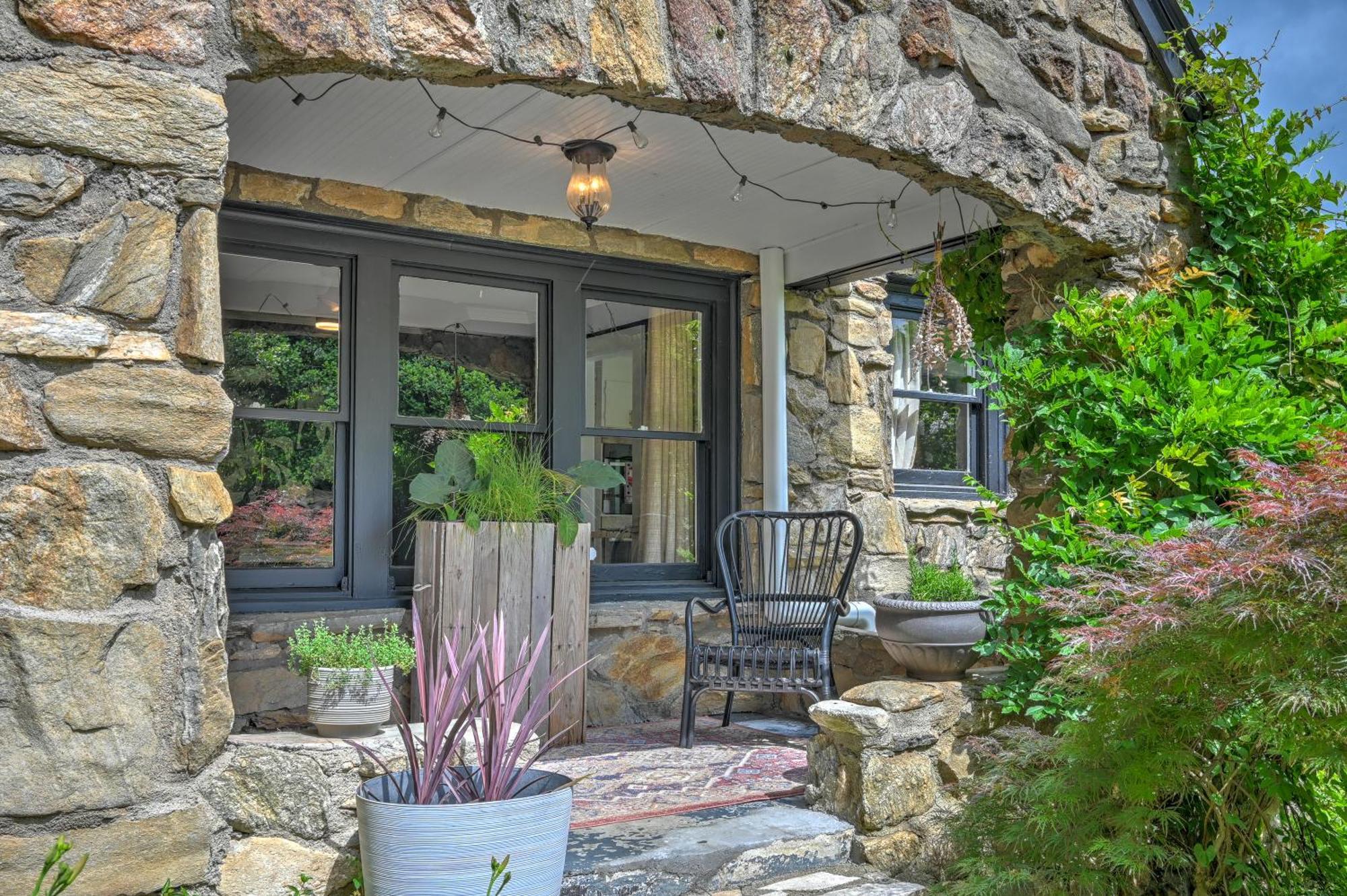 Asheville Urban Farmhouse Entire Home 4 Mi To Dt エクステリア 写真