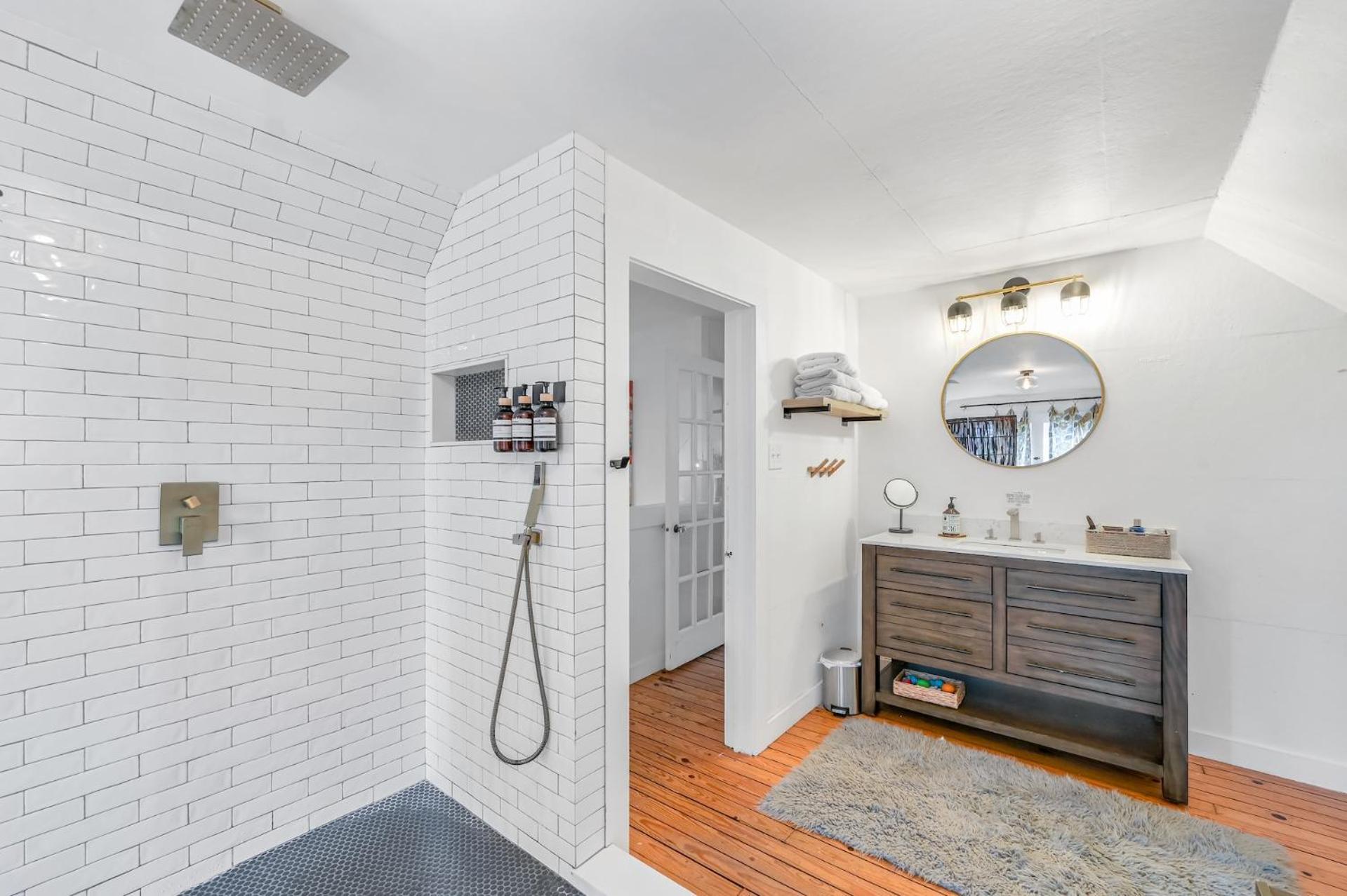 Asheville Urban Farmhouse Entire Home 4 Mi To Dt エクステリア 写真